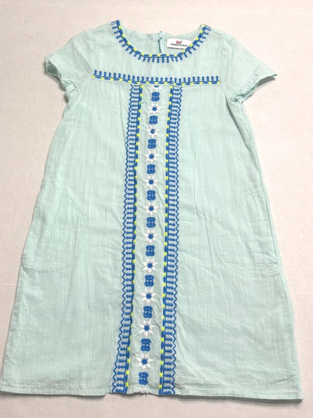 Vineyard Vines Girls Embroidered Shift Dress Size 5